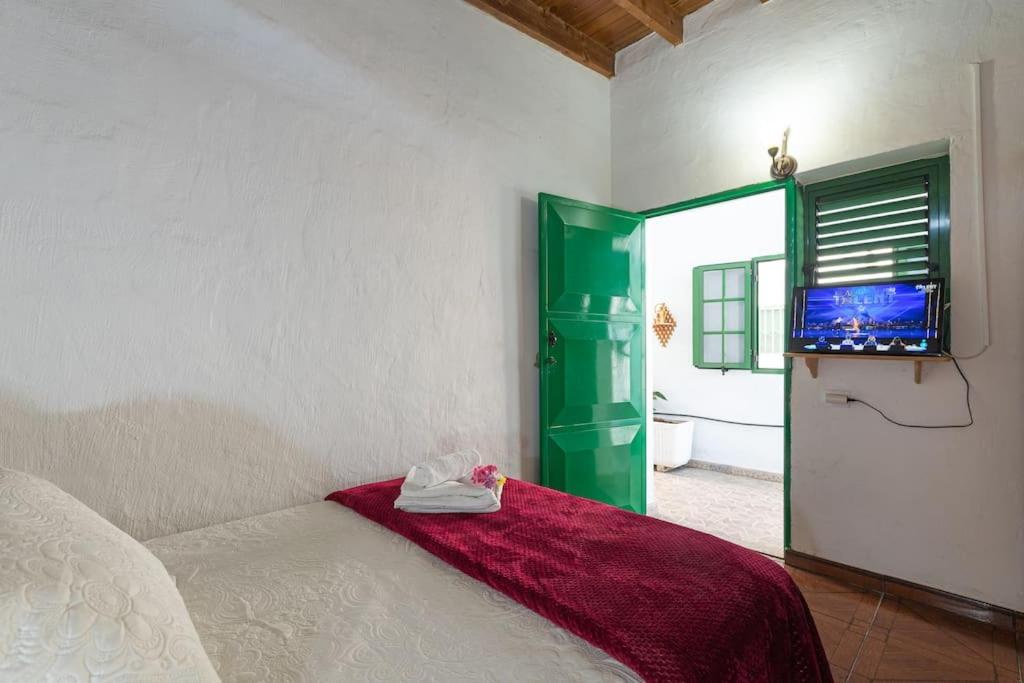 Vivienda Vacacional Ca' Pepita Y Jose El Albercon Exterior photo