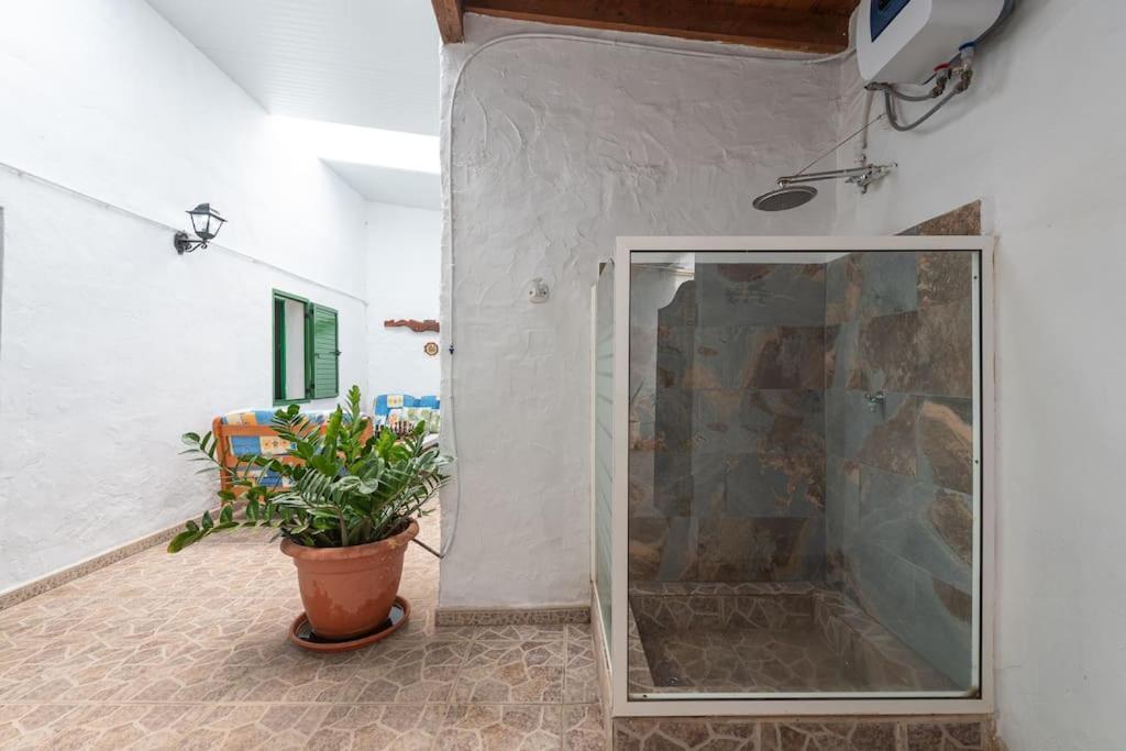Vivienda Vacacional Ca' Pepita Y Jose El Albercon Exterior photo